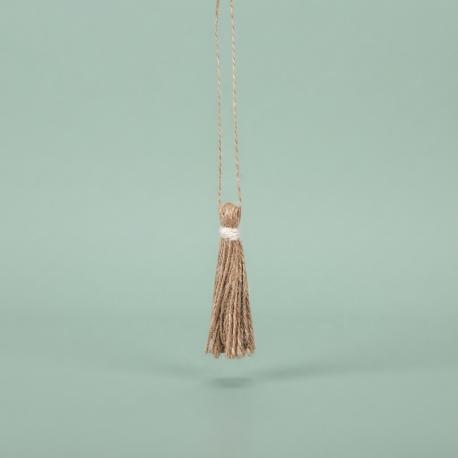 Jute ornament tassel